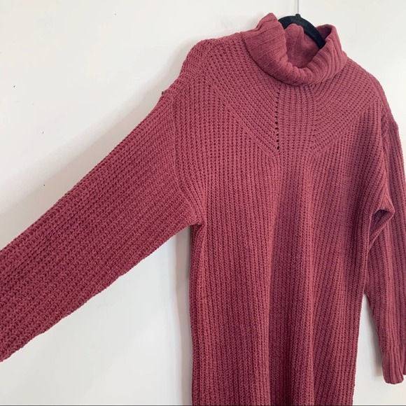 AMERICAN EAGLE Maroon Chenille Mock Sweater Dress - Picture 2 of 7